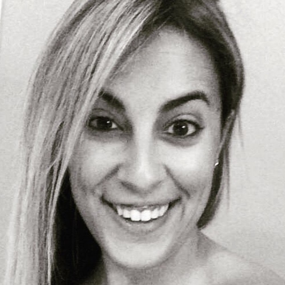 Meet your Posher, Daniela